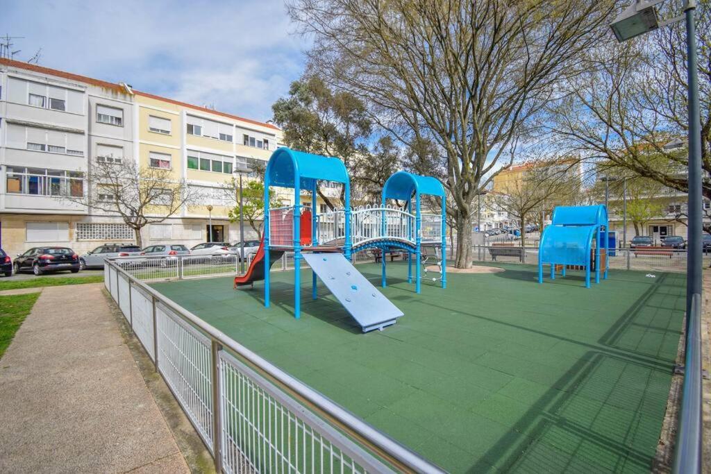 Cozy And Sunny Family Apartment Lisboa Εξωτερικό φωτογραφία